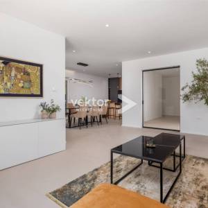 Mošćenička Draga, šarmantna mediteranska kuća s bazenom