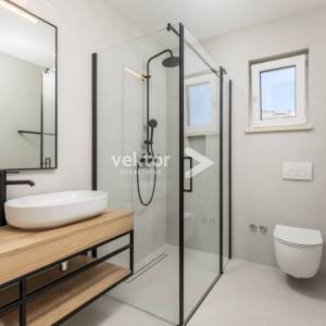 Mošćenička Draga, šarmantna mediteranska kuća s bazenom