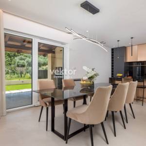 Mošćenička Draga, šarmantna mediteranska kuća s bazenom