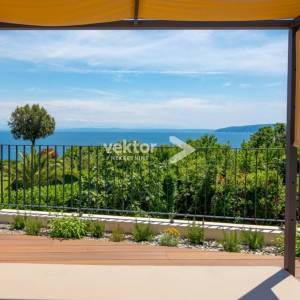 Mošćenička Draga, šarmantna mediteranska kuća s bazenom