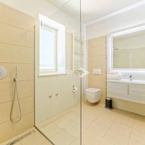 Motovun, luksuzna kamena vila 