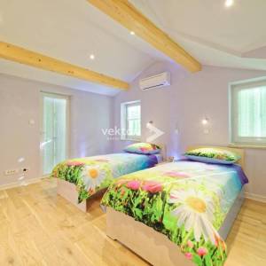 Motovun, luksuzna kamena vila 