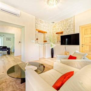 Motovun, luksuzna kamena vila 