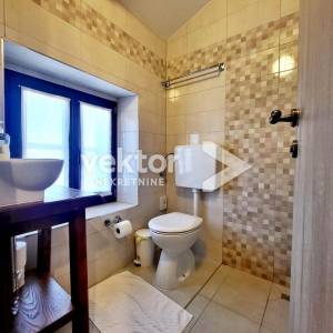 Motovun, okolica, aktraktivna nekretnina za investiciju