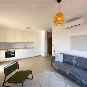 Mukalba. Medulin. Stan u novogradnji sa vlastitim bazenom