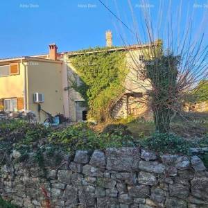 Na prodaju ruševna kuća – Svetvinčenat, Juršići