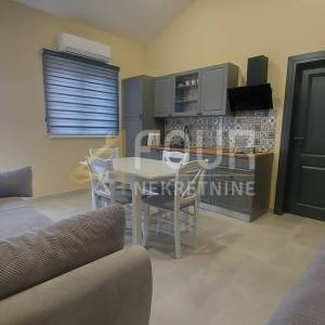 Najam, Istra, Žminj - okolica, samostojeća kuća s bazenom