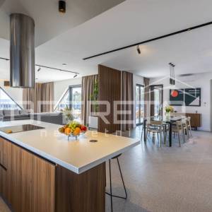 Najam, Kuća, Kaštel Stari, Kaštel Stari, Samostojeća, 260m2