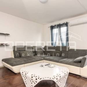 Najam, Kuća, Mlinovi, Lovčenska , Samostojeća, 400m2