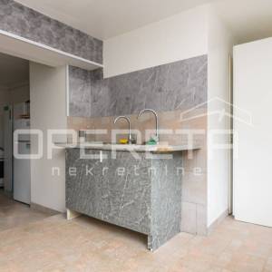 Najam, Kuća, Mlinovi, Lovčenska , Samostojeća, 400m2