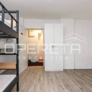 Najam, Kuća, Mlinovi, Lovčenska , Samostojeća, 400m2