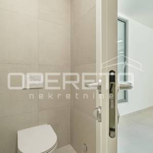 Najam, Poslovna zgrada, Umag, Umag, 112m2