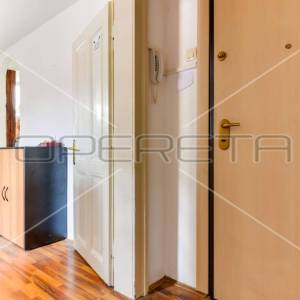NAJAM, STAN, ZAGREB, CENTAR, VARŠAVSKA, 61m2










