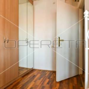 NAJAM, STAN, ZAGREB, CENTAR, VARŠAVSKA, 61m2










