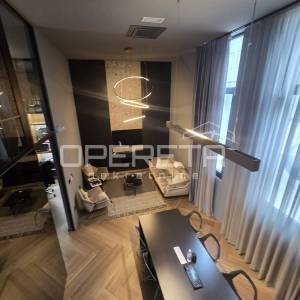 Najam, Ulični lokal, Trstenik, Poljička, 114m2