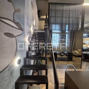 Najam, Ulični lokal, Trstenik, Poljička, 114m2