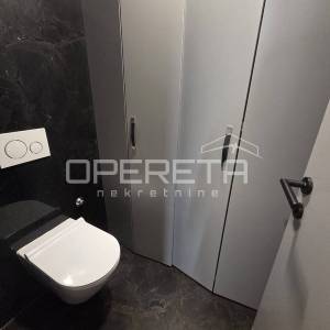 Najam, Ulični lokal, Trstenik, Poljička, 114m2