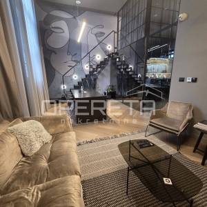 Najam, Ulični lokal, Trstenik, Poljička, 114m2