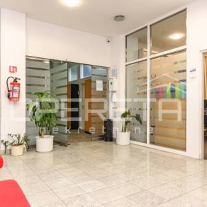 Najam, Ured, Folnegovićevo naselje, Janka Rakuše , 2000m2