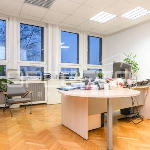 Najam, Ured, Folnegovićevo naselje, Janka Rakuše , 2000m2