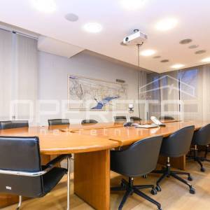 Najam, Ured, Folnegovićevo naselje, Janka Rakuše , 2000m2