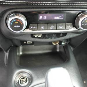 Nissan Juke 1.0 DIG-T AUTOMATIK N-Connecta