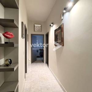 Njivice, atraktivna prizemnica s okućnicom i garažom