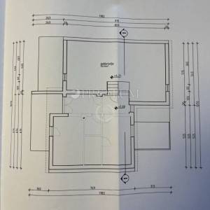 Njivice – kuća na prodaju s pogledom na more!