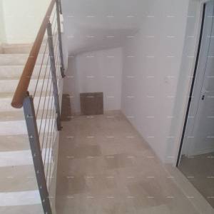 Novi, moderan i namješten stan s dva parkirna mjesta na odličnoj lokaciji, Pula!