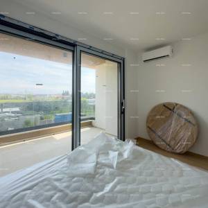 Novi, moderan i namješten stan s dva parkirna mjesta na odličnoj lokaciji, Pula!