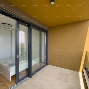 Novi, moderan i namješten stan s dva parkirna mjesta na odličnoj lokaciji, Pula!