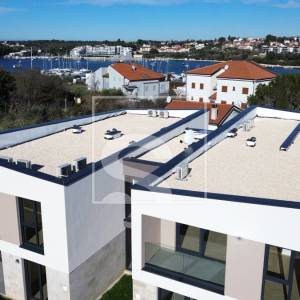 Novogradnja na TOP lokaciji - 200m od mora 