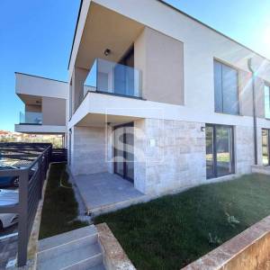 Novogradnja na TOP lokaciji - 200m od mora 