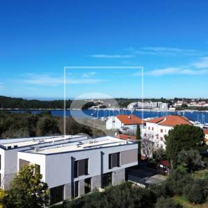 Novogradnja na TOP lokaciji - 200m od mora 