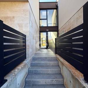 Novogradnja na TOP lokaciji - 200m od mora 