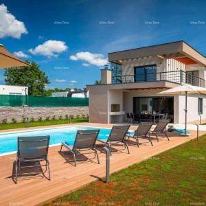 Novoizgrađena luksuzna vila sa grijanim bazenom! Okolica Svetvinčenta