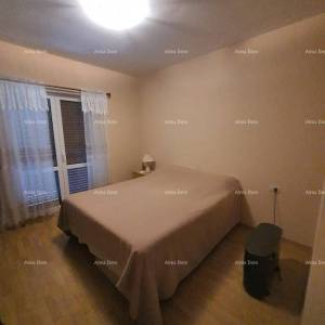 Obiteljska kuća s garažom, konobom i mogućnošću kupnje dodatnog zemljišta – 30 min od Pule