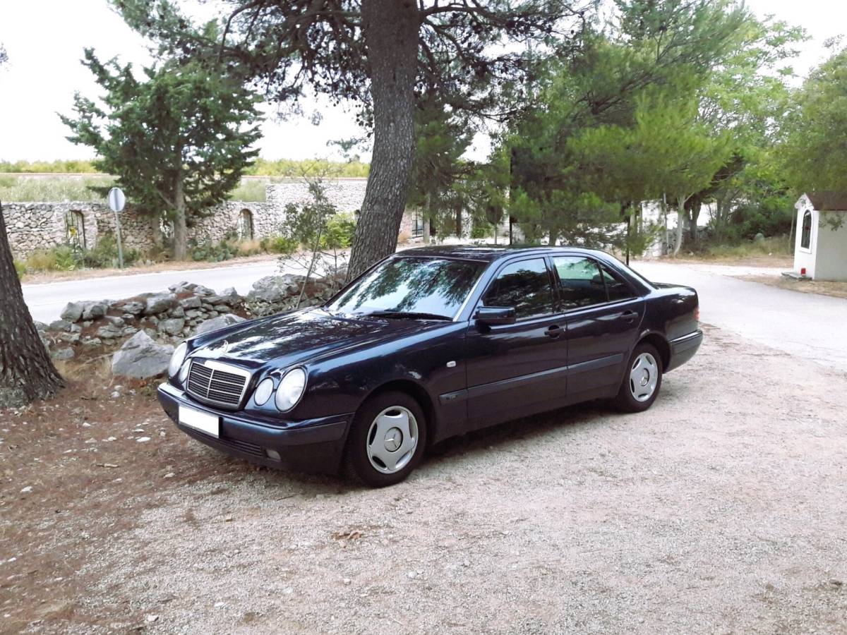 Očuvani Mercedes-Benz, E-klasa, W 210