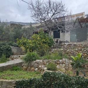 Omiš Stanići kuća 200 m2 - 120m od mora - otvoren pogled