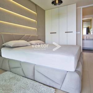 Opatija, atraktivan stan s pogledom na more i osiguranim parkingom