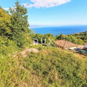 OPATIJA, BREGI - idealna vila u blizini mjesta Opatija, skoro dovršena, pogled na more i prekrasna okućnica