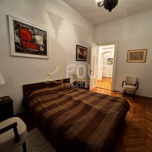 Opatija - centar, stan u šarmantnoj vili 50m od mora