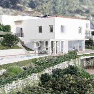 OPATIJA, IČIĆI, POLJANE- građevinsko zemljište sa starinom i prekrasnim panoramskim pogledom na more