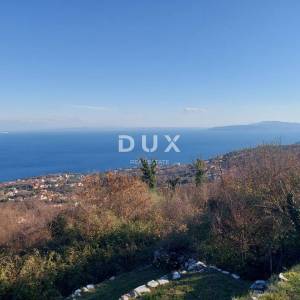 OPATIJA, IČIĆI, POLJANE- građevinsko zemljište 2231m2 s 3 kuće starine 250m2 s panoramskim pogledom na more 
