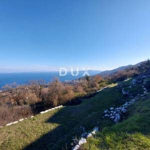 OPATIJA, IČIĆI, POLJANE- građevinsko zemljište 2231m2 s 3 kuće starine 250m2 s panoramskim pogledom na more 