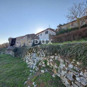OPATIJA, IČIĆI, POLJANE- građevinsko zemljište 2231m2 s 3 kuće starine 250m2 s panoramskim pogledom na more 