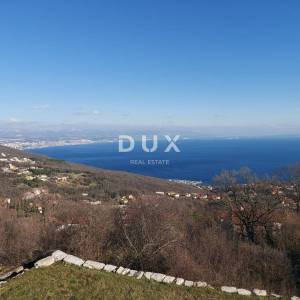OPATIJA, IČIĆI, POLJANE- građevinsko zemljište 2231m2 s 3 kuće starine 250m2 s panoramskim pogledom na more 