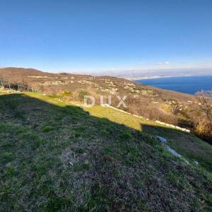 OPATIJA, IČIĆI, POLJANE- građevinsko zemljište 2231m2 s 3 kuće starine 250m2 s panoramskim pogledom na more 