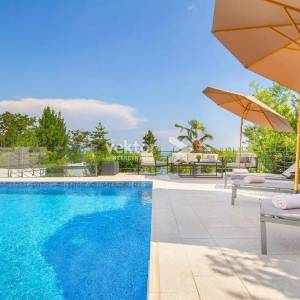 Opatija, moderna vila s grijanim bazenom