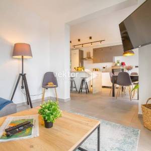 Opatija, moderna vila s grijanim bazenom